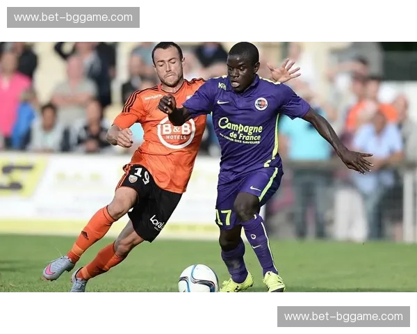 图尔vs阿弗尔：法国历史文化碰撞的双子星